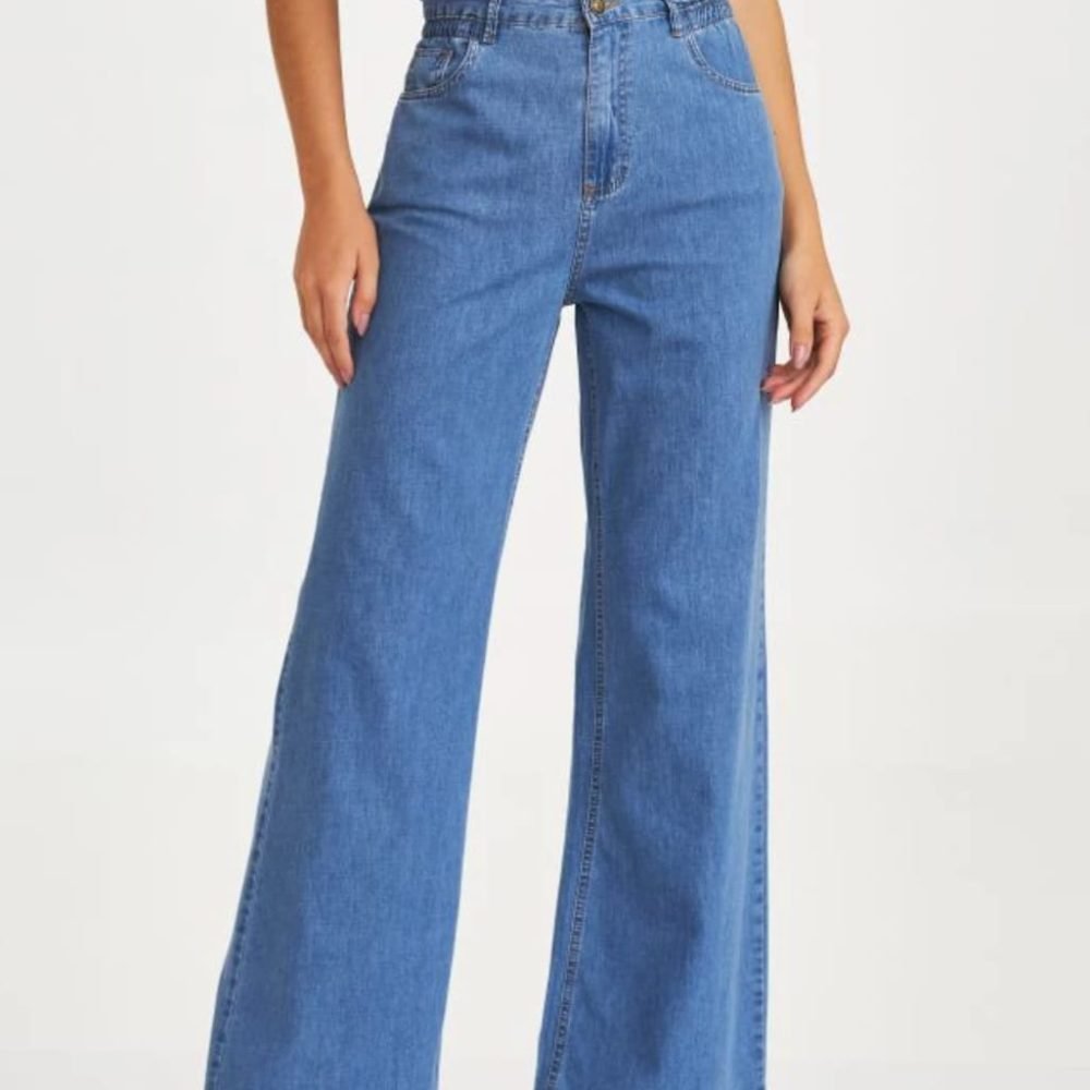 15215592374_Calca20Jeans20Leila20Barone1.jpeg